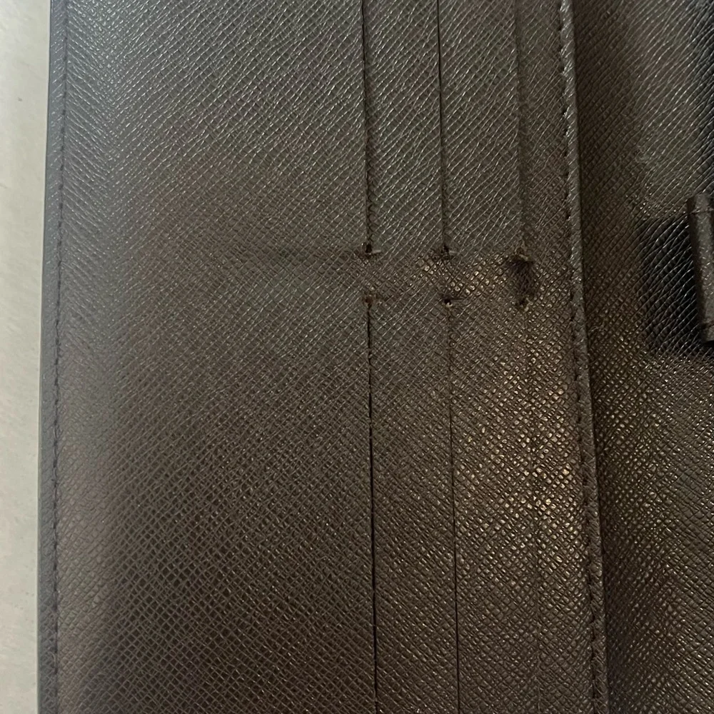 Authentic Louis Vuitton Long Wallet - Picture 4 of 11